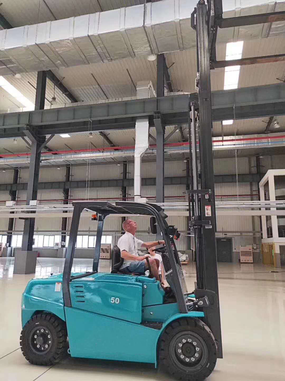 FB50 electric forklift